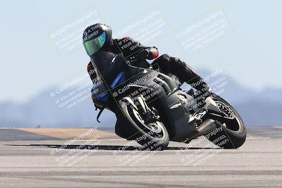 media/Oct-13-2025-Moto Forza (Mon) [[a66d839500]]/3-B Group/Session 4 (Turn 9)/